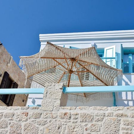 Salt Retreat - Seafront Villa Chalki Town Екстер'єр фото