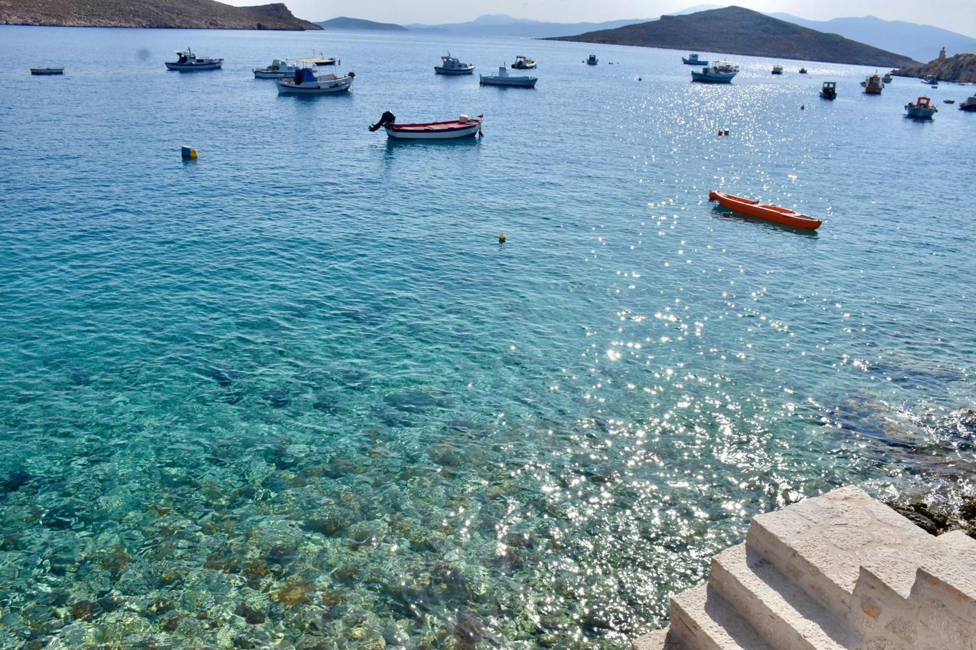 Salt Retreat - Seafront Villa Chalki Town Екстер'єр фото